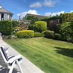 B&B Seacrest 4*