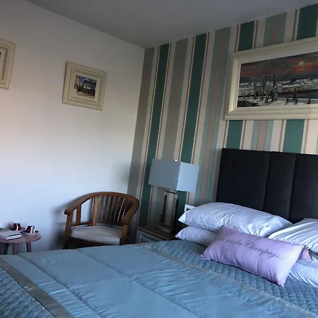 Seacrest Couette-café