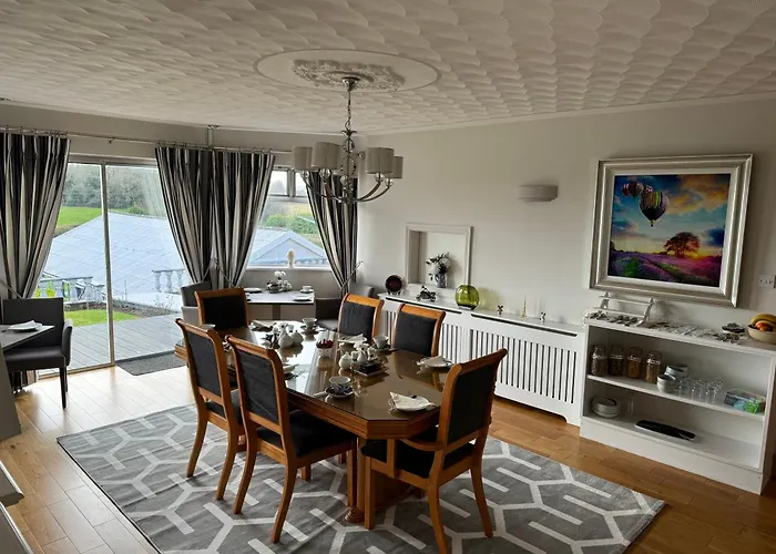 לינה וארוחת בוקר Seacrest גלוואיי