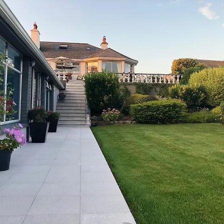 Bed & Breakfast Seacrest 4*